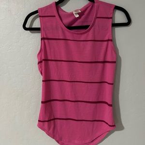 Piglet tank from whinnie the pooh! Size S/M! Perfect for halloween!!